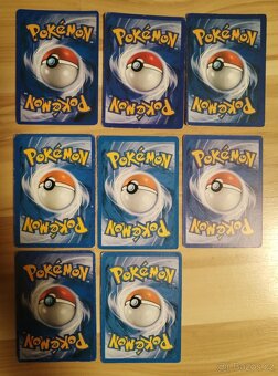 Sbírka holo/reverse Pokémon karet karty + album - 20