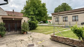 Prodej rodinného domu 3+1 s garáží, Vinary - 20