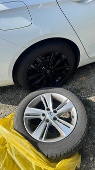 Opel Insignia B 2.0 CDTI 128kw MANUÁL - 20