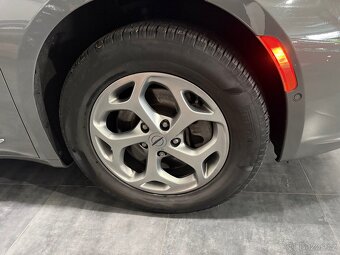 Chrysler Pacifica 3,6 V6 AWD LIMITED TV 360 - 20