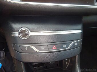 Peugeot 308 1,2 E-THP - 20