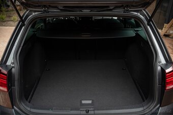 Volkswagen Golf 7 (VII) FL 1.5 TSI 110kw R-LINE/DSG/VIRTUAL - 20