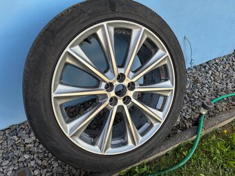 Prodám Ford Edge, 2.0-TDCI 154kW Vignale aut. AWD - 20