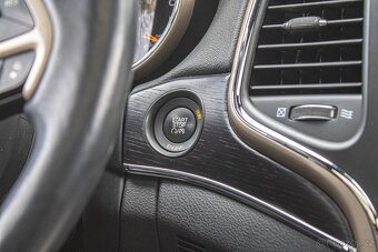 Jeep Grand Cherokee 3.0L V6 TD Summit A/T - 20