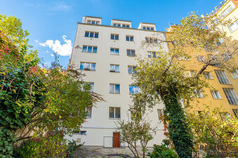 Prodej tichého bytu na Starém Městě s výhledem - 20