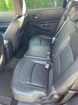 Nissan Qashqai +2 2,0i.  LPG do 2031 - 20