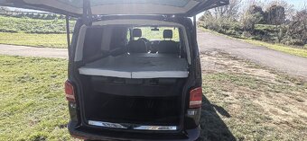 Volkswagen Multivan 2.0 TDI Highline DSG 7 - 20