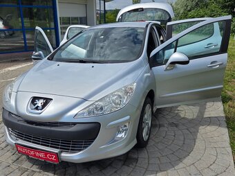 ČTYŘVÁLCOVÝ, BENZÍNOVÝ PEUGEOT 308 PREMIUM ST 1,4i 16v 2010 - 20