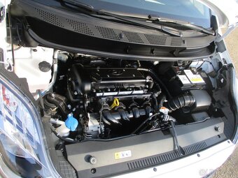 HYUNDAI iX 20 - 1.6 i - 1.majitel, jen 48000 km - 20