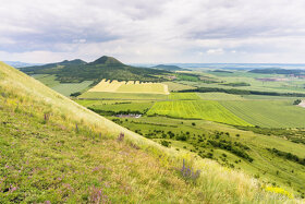 Přizpůsobivý dům s výtahem,zahr. Praha 46 km,D7,Č.středohoří - 20