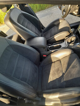 Ford Mondeo 2.0 TDCi, 103 kW, kombi, 137000 km - 20