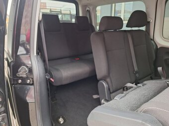 VOLKSWAGEN CADDY MAXI 1,4i 7míst záruka km - 20