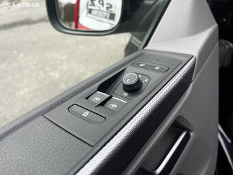 Volkswagen T6.1 Multivan Caravelle 2.0TDi DSG Long Highline - 20