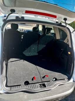 Ford S-Max 2,0 TDCi, 103Kw, 7 míst - 20