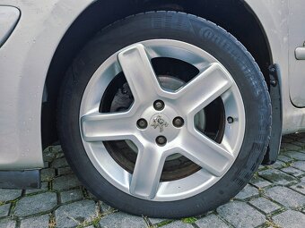 PEUGEOT 307 SW 1.6 HDI 80 KW /7 MÍST /PANORAMA/ROZVODY - 20