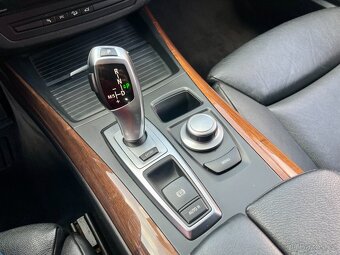 BMW X5 xDrive35d / KŮŽE / 2xALU / 2009 - 20