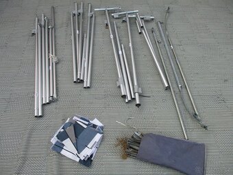 HOBBY 495 UFe č.703. Pro 4. Fr. postel. Sprcha. Rok 2007. - 20