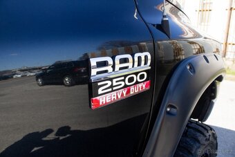 Dodge RAM 2500 - 20