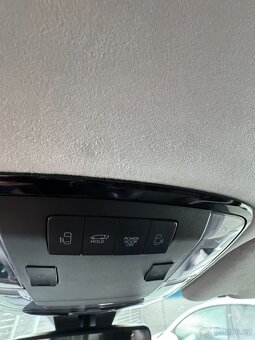 Hyundai Staria, Koupeno v Čr 4x4 Tažné DPH - 20