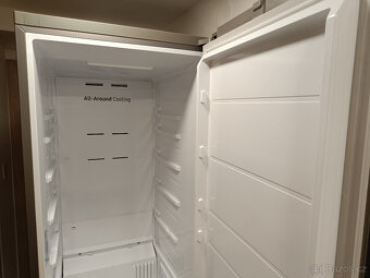 Chladnička s mrazničkou Samsung RB38T676CS9 203cm pův.c.19k - 20