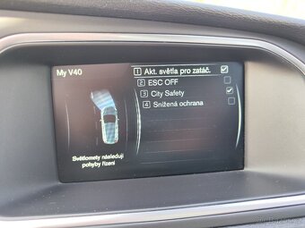 2015 Volvo v40 - 20