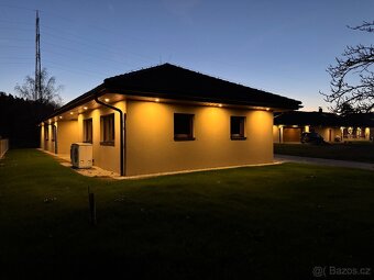 Pronájem novostavby rodinného domu 296 m2 - 20