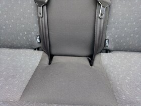 PRODÁM TROJSEDAČKU S INTEGROVANÝMI PÁSY RENAULT MASTER 2019 - 20