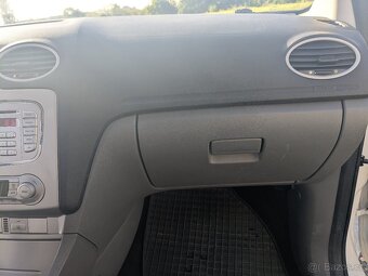 Ford Focus combi 1.6 74kw - 20