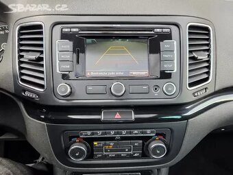 Alhambra 2.0TDI/125kW DSG,7.míst,xenon,tažné,kamera,navi - 20