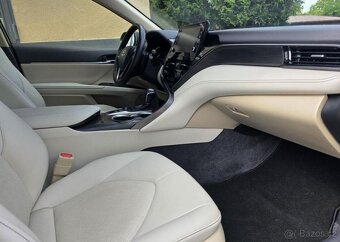 Toyota Camry 2.5-HYBRID-EXECUTIVE-ZÁRUKA - 20