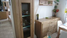 Předsíňová/chodbová stěna - Divoký dub masiv - 20