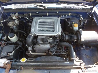 Nissan Navara 2.5 TD 4x4 redukce tažné 3T - 20