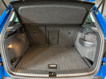 Škoda Karoq Style 1.6 TDi 4X2 - navi,šíbr,temp,vyh.s,116 PS - 20