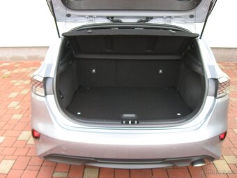 Kia Ceed 1.5i T-GDI 160PS Edice 30 - 20
