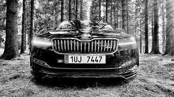 Škoda Superb Individual,DSG,BSR,kamera,Matrix,TOP STAV - 20