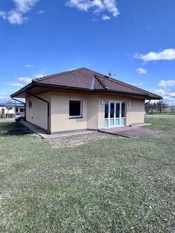 Prodej zánovního RD 3kk, 90m2, obklopen přírodou a klidem, n - 20