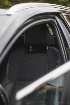 Toyota Corolla Touring Sport 2.0i HSD - 20