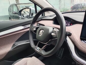 Škoda Enyaq iV Electric 132kW 118tkm Virtual Webasto ACC Qi - 20