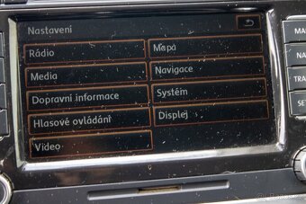 Volkswagen Passat Variant 2.0 TDI BMT 170k Highline DSG - 20