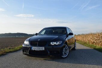 BMW E90 Rad 3 325i A/T - 20