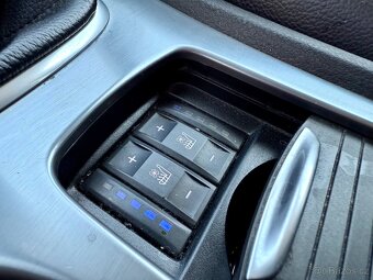 Ford Mondeo MK4 Titanium - 20