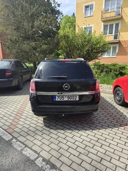 Opel Astra H 1.9cdti 110kw - 20