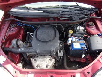 PRODÁM FIAT Punto 1,2 8V KLIMA - 20