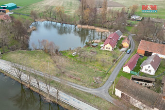 Prodej rodinného domu, 360 m², Ježovy - 20