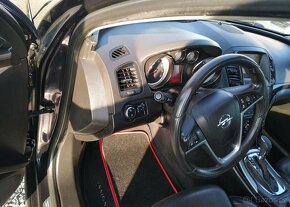 Opel Insignia 2.8 V6 kůže, navi benzín automat 191 kw - 20