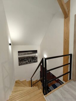 Prodej bytu 3+ kk s terasou v OV, 74m2, sklep, parkování - 20
