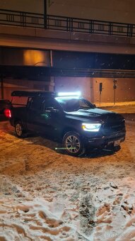 Dodge RAM Sport 5.7 HEMI - 20