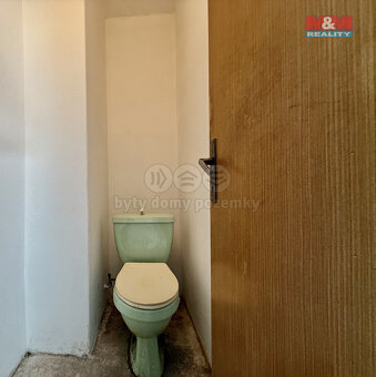 Prodej rodinného domu v Janovicích - 20
