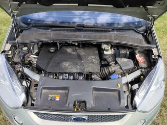 FORD S-MAX TITANIUM ULTIMATE BENZÍN 2.0i 107KW - 20