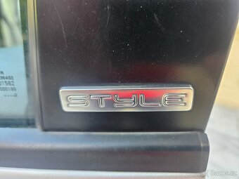 VW Touran Style 1.6 TDI 77 kW DSG 2012, 131.000 km - 20
